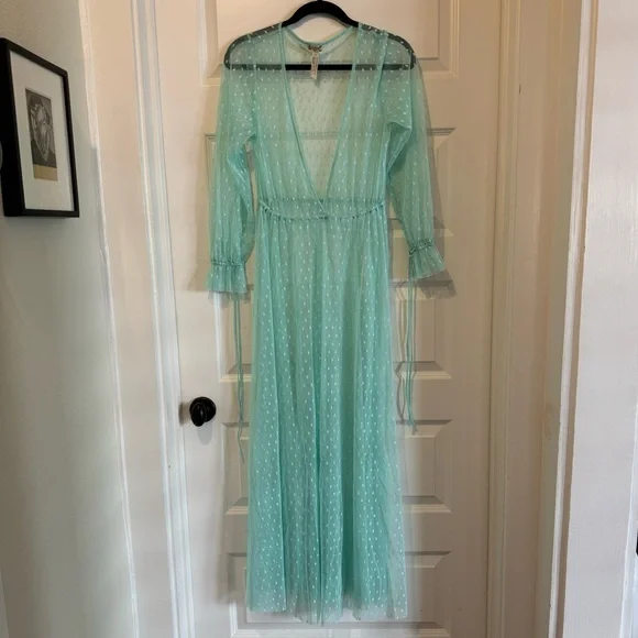 princess polly baby blue dress Skye White & Turquoise Midi Shirt Dress  Genhappy